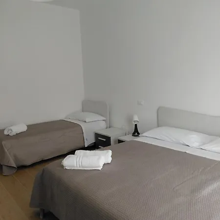 Bed & Breakfast Makasa